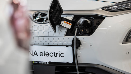 4. Afladning af startbatteri